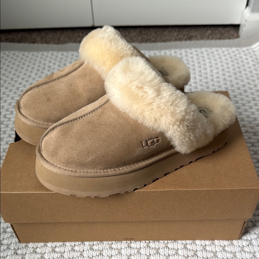 Ugg Disquette slipper